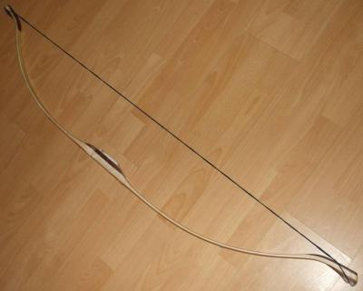 Bogen aufgespannt